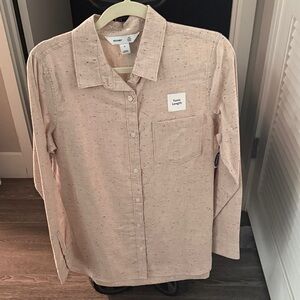 Old Navy Women Light Tan Button Down Shirt